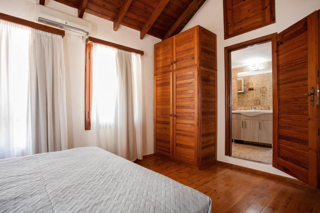 Chania Living Stories Villa With Piano Екстериор снимка