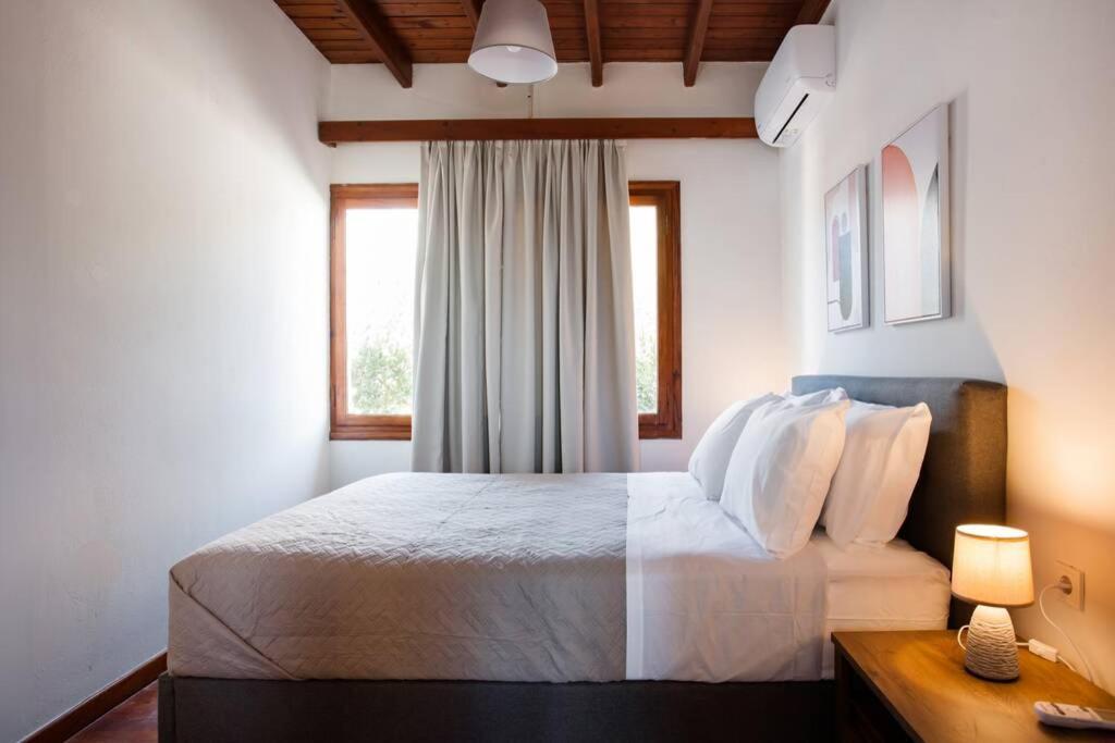 Chania Living Stories Villa With Piano Екстериор снимка
