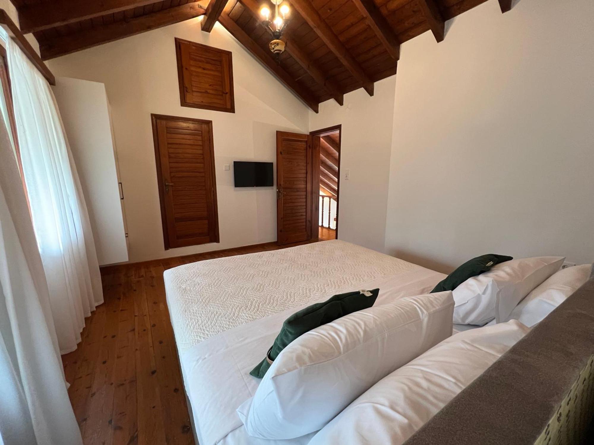 Chania Living Stories Villa With Piano Екстериор снимка